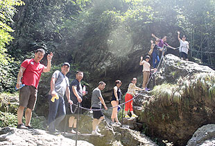 溫馨綠韻山莊，悠然茶馬古道——綠之韻集團(tuán)中高層管理干部益陽(yáng)安化溯源之旅