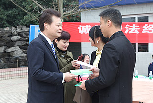 凝聚社會共識，傳遞消費維權(quán)正能量——綠之韻集團3?15消費維權(quán)宣傳活動成功舉行